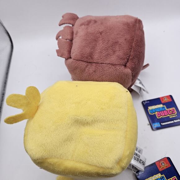 Tasmanian Devil Tweety Bird PLUSH KAWAII CUBE Stuffed 5" Lot Of 2 - Picture 6 of 7